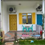 Gaya Pansıyon çirali Quarto em Acomodações Particulares *