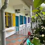 Gaya Pansıyon çirali * Kemer