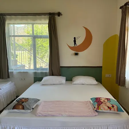 Gaya Pansıyon çirali Quarto em Acomodações Particulares Kemer