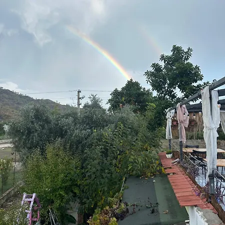 Gaya Pansıyon çirali * Kemer